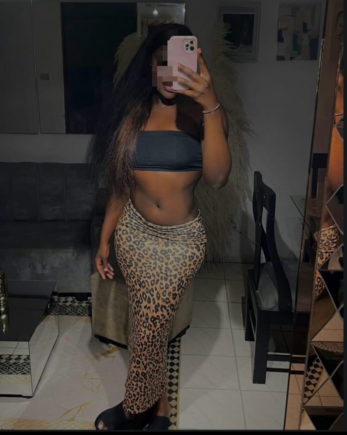 HERMOSA JOVENCITA MULATA CUBANA 23 AÑITOS NOVEDAD