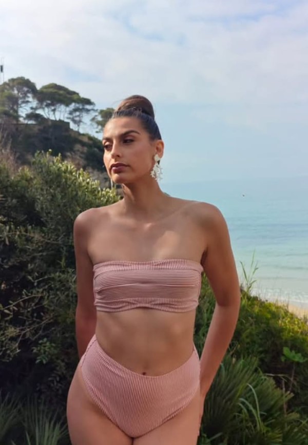 TENTACIÓN SUAVE QUE TE PROVOCA…