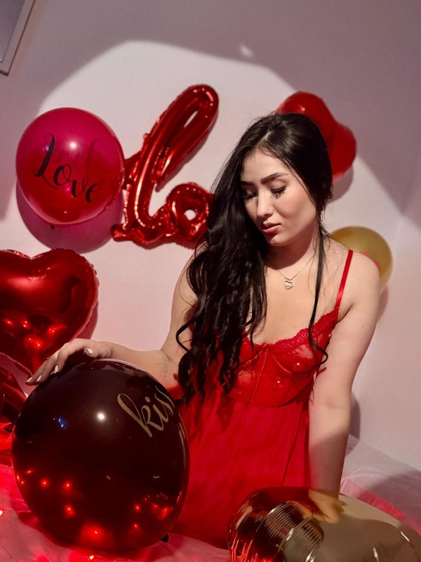 TENTACIÓN QUE ENCIENDE TUS SENTIDOS…