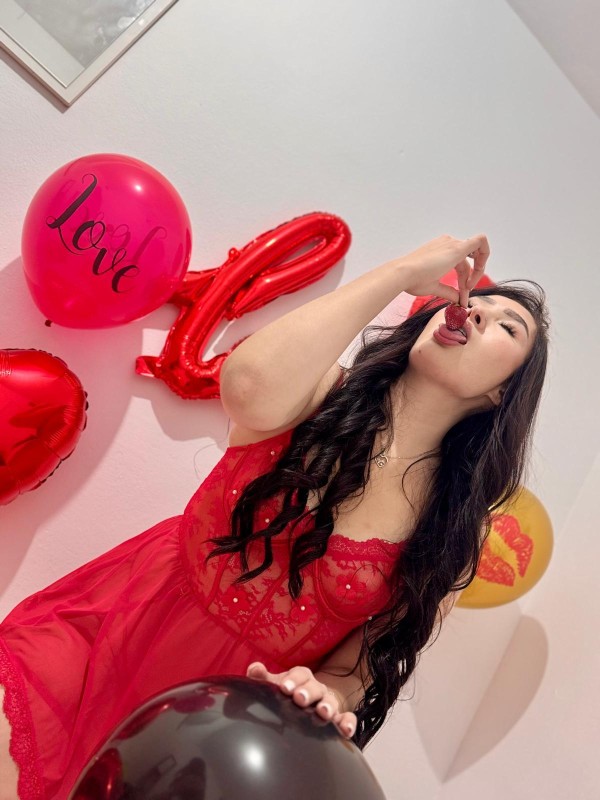 TENTACIÓN QUE ENCIENDE TUS SENTIDOS…