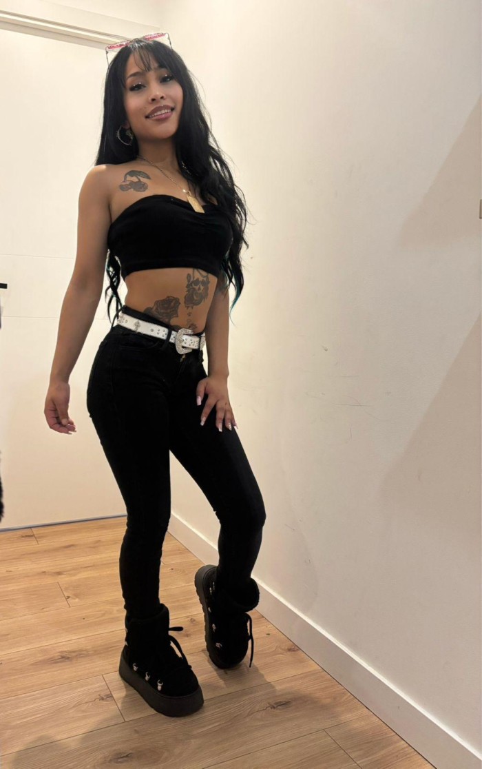 24/7 PARTY GIRL – WE ONLY VISIT YOUR ADDRESS. WE D