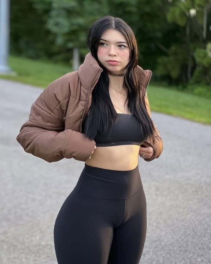 24/7 PARTY GIRL – WE ONLY VISIT YOUR ADDRESS. WE D