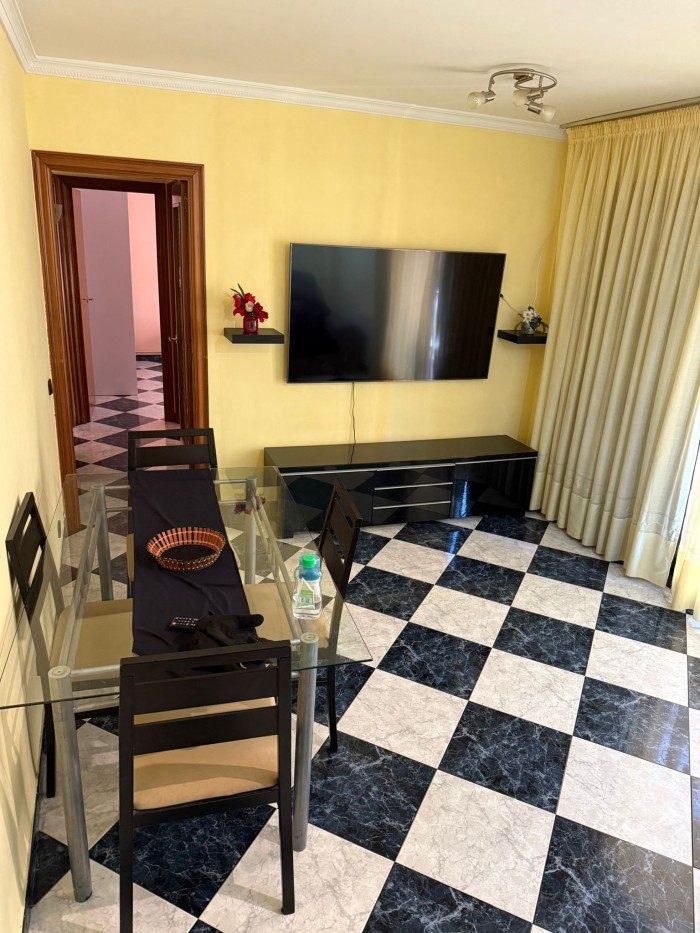 Alquiler de habitación disponible en llefia