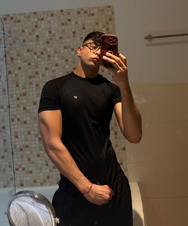 XXL COLOMBIANO CALIENTE