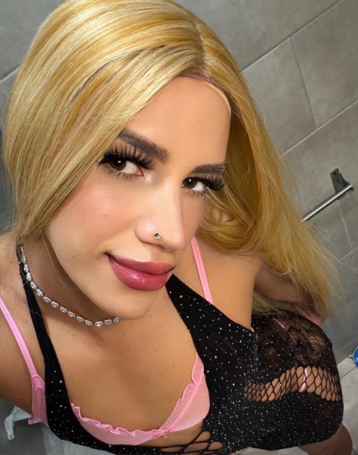 Novedad Dani en XXL vers polllona culona