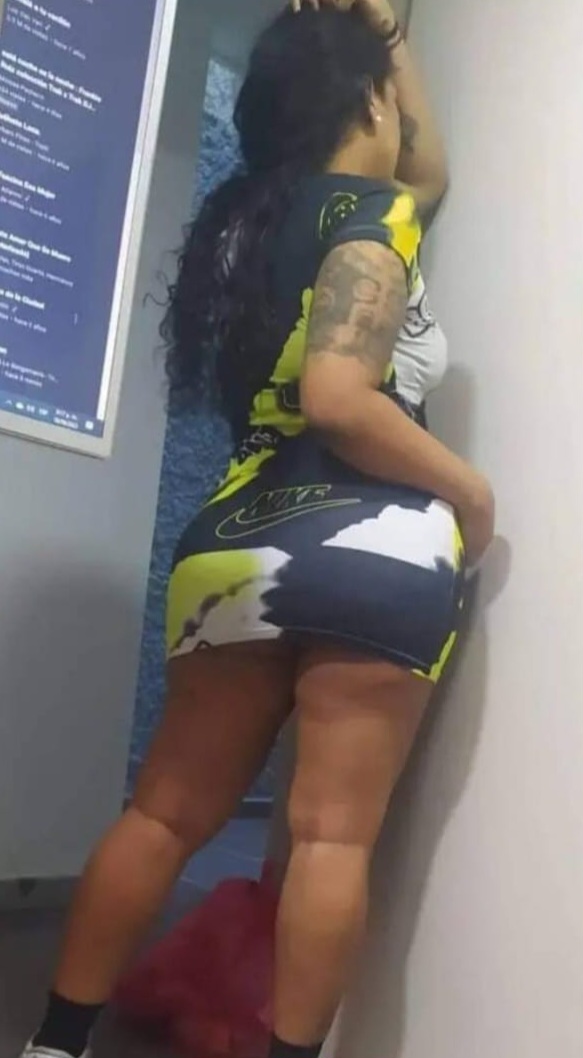 Reina del descontrol guarra fiestera PLAZA CATALUÑA