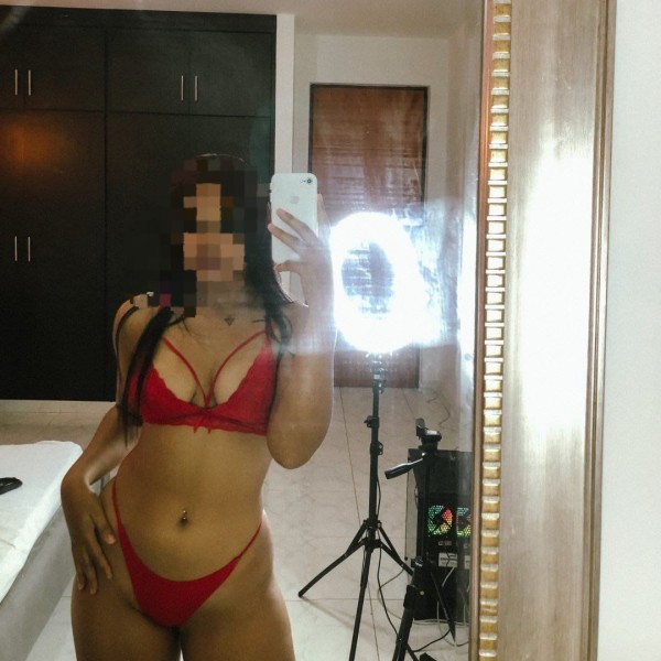 Primera Vez En La Zona