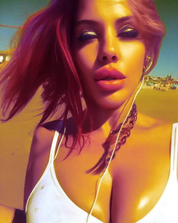 HINA, RUBIA GUAPA ESPAÑOLA