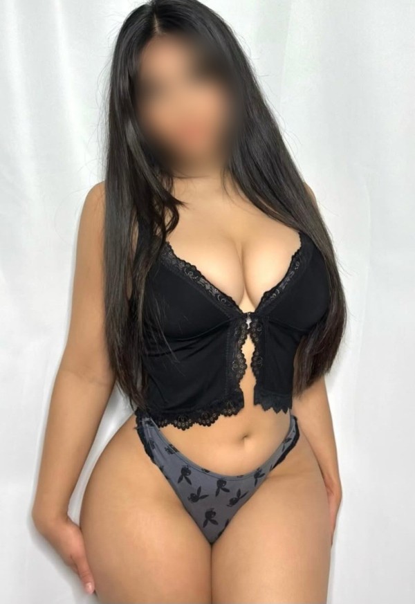 742036470 30€ JUGOSA SABROSA CALENTITA 30€