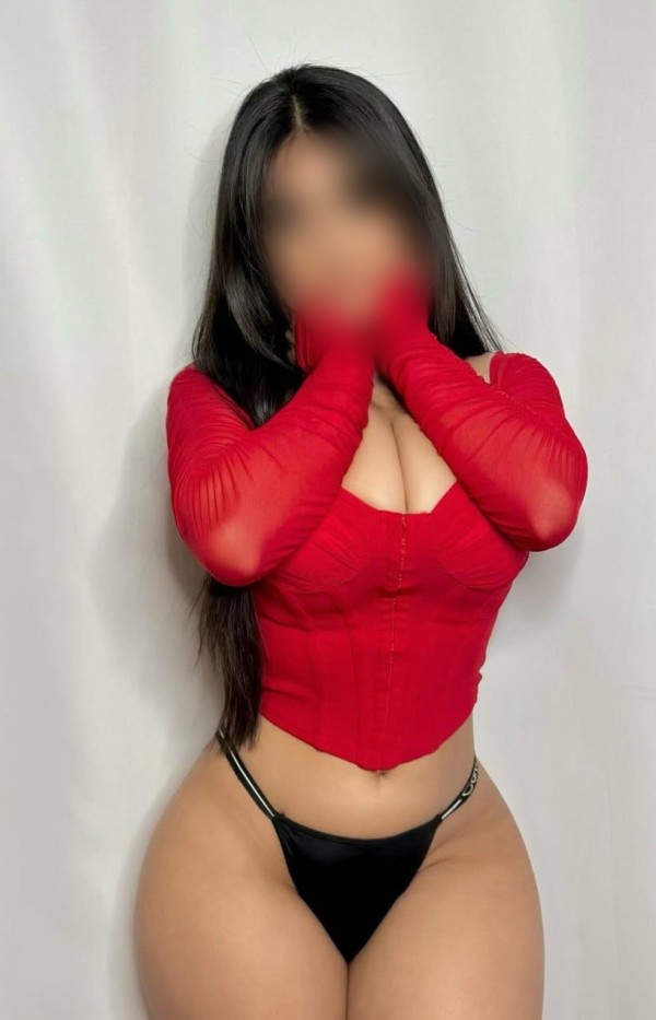 742036470  30€ JUGOSA SABROSA CALENTITA 30€