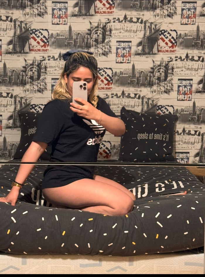 HERMOSA RUBIA JOVENCITA PARAGUAYA SUPERNOVEDAD