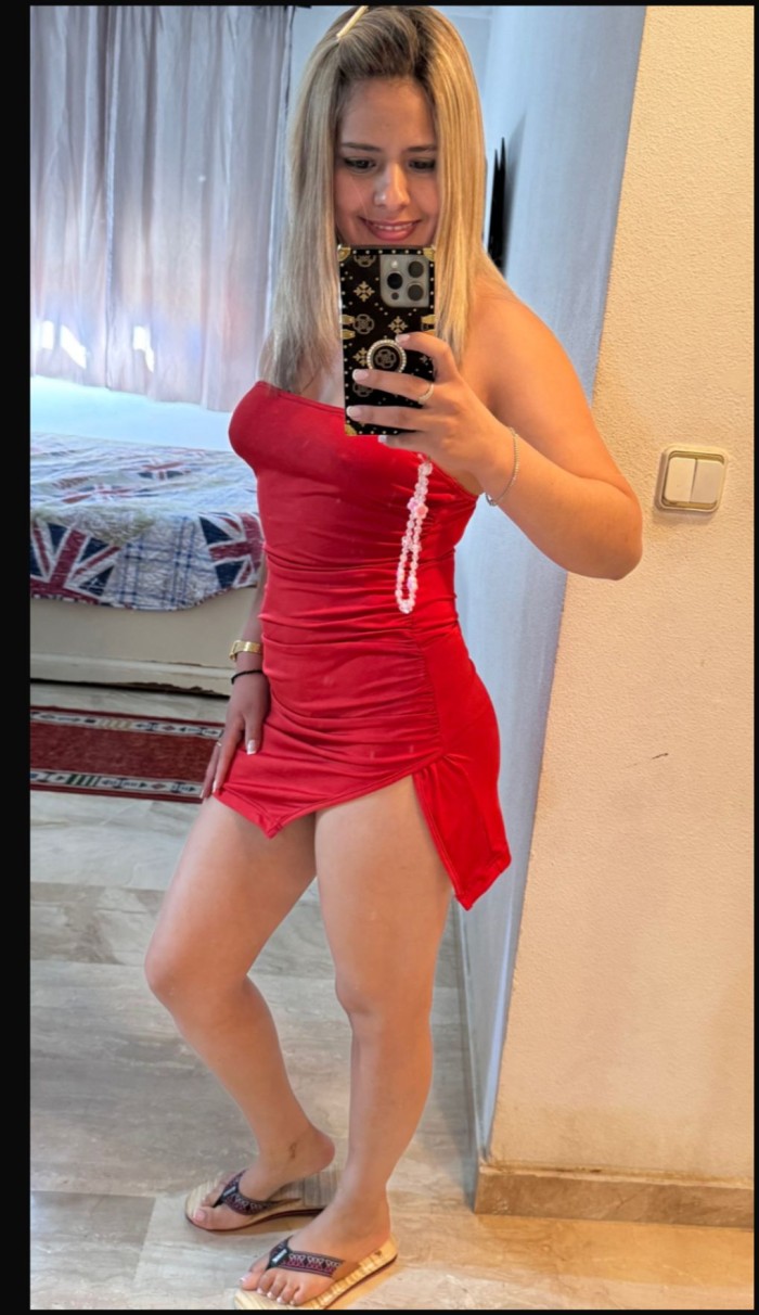 HERMOSA RUBIA JOVENCITA PARAGUAYA SUPERNOVEDAD