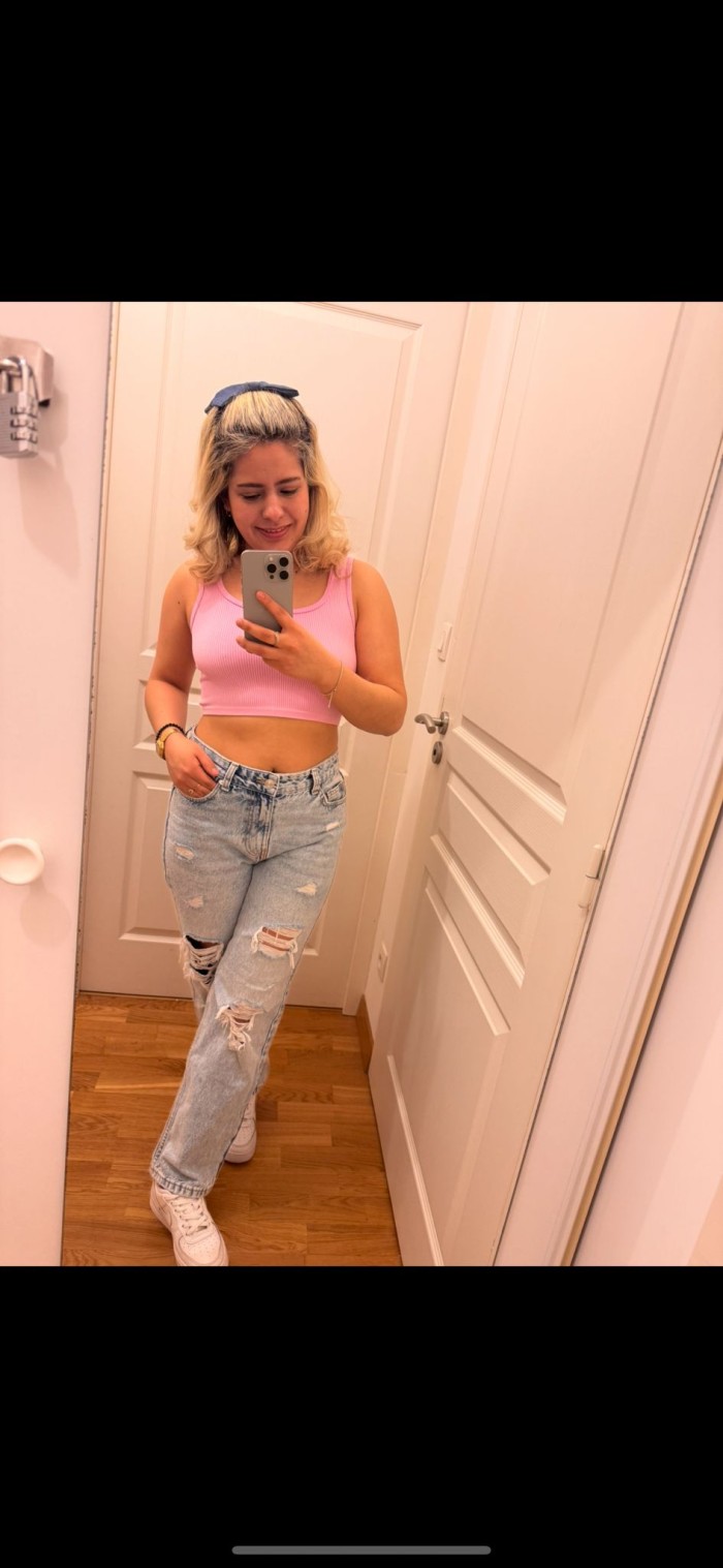 HERMOSA RUBIA JOVENCITA PARAGUAYA SUPERNOVEDAD