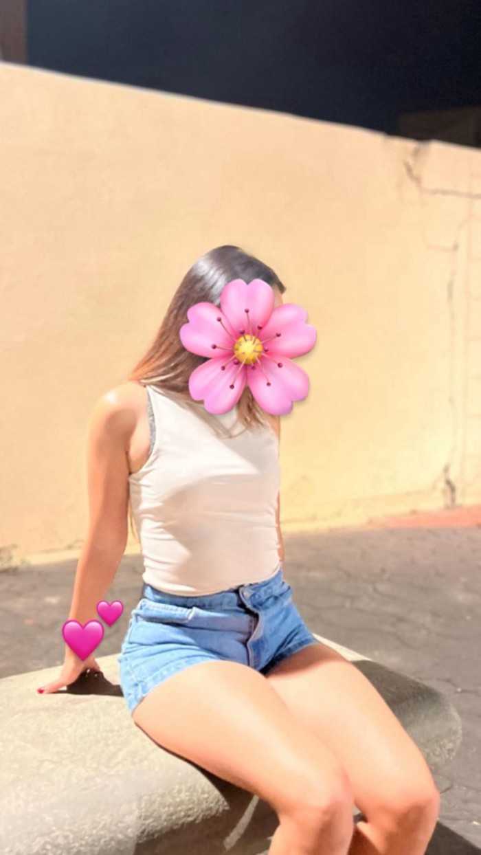 MASAJISTA CUERPO A CUERPO NICOLE PARTICULAR