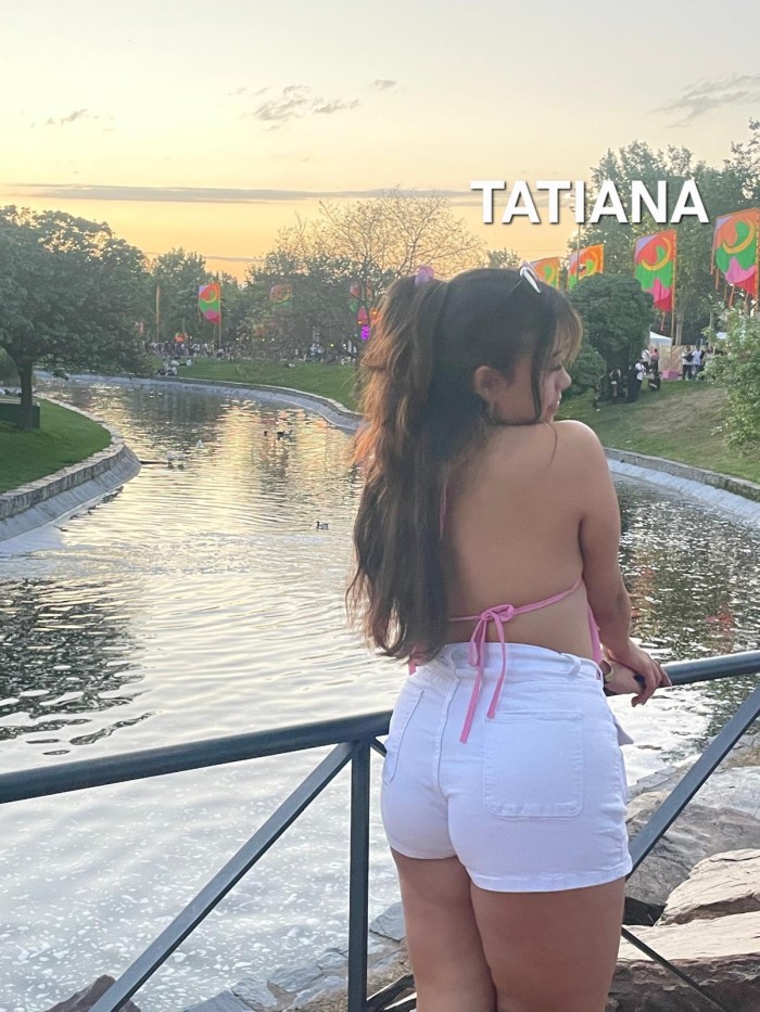 Hermosa colombiana joven nueva en vallecas
