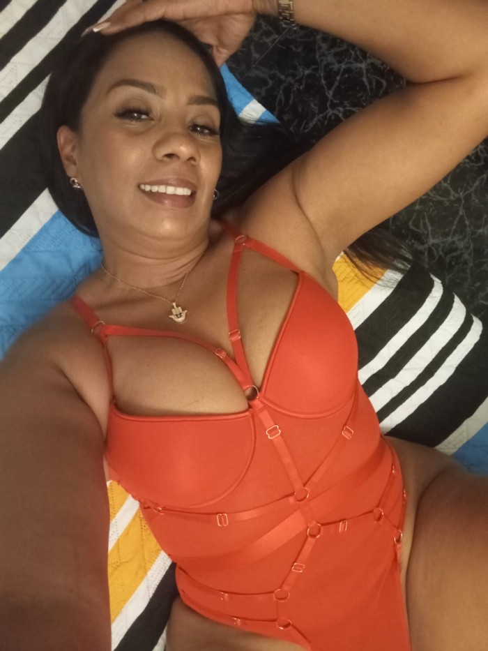 Impresionante colombiana fiestera en Terrassa