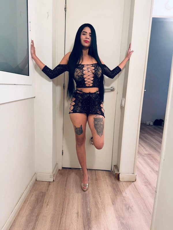 JOVENCITA FIESTERA NOVEDAD EN MANRESA