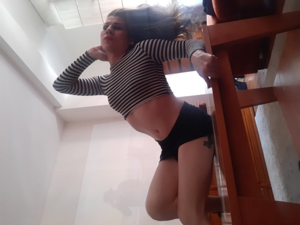 VEN PUTITA TE FOLLO TE ESCUPO TE AZOTO FISTING FEMINISACION HUMILLACION