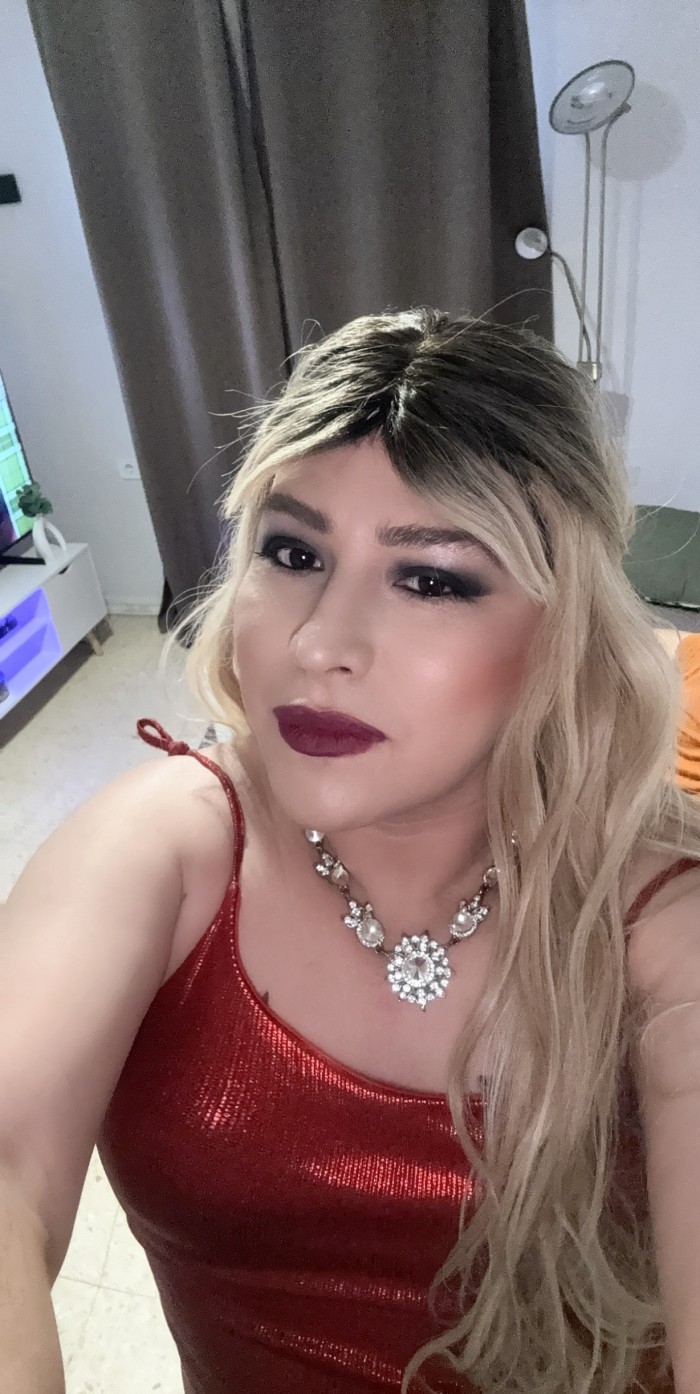 DOTADA XL HERMOSA CD SUPER FEMENINA 100% REAL