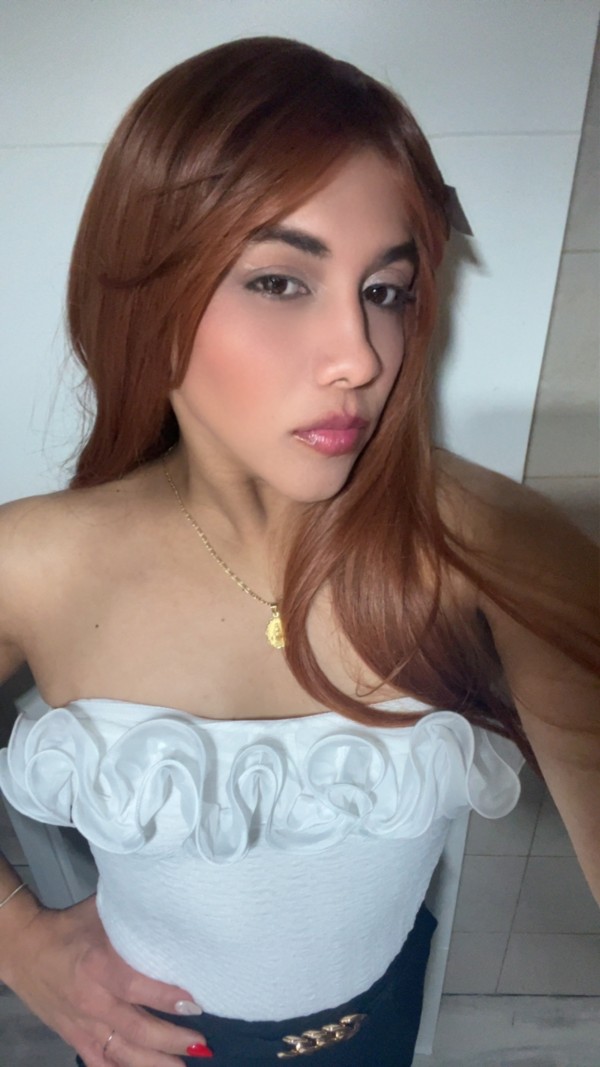 Trans novedad latina pollona  y con mucha esperma