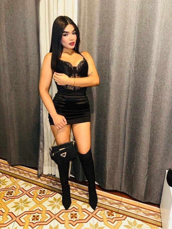 Dependienta preciosa