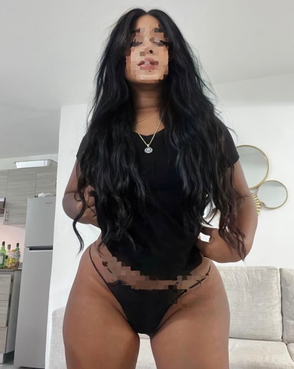 ARDIENTE Y ESPECIAL NOVEDAD EN PONTEVEDRA