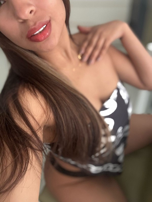 NOVEDAD TENTADORA Y COMPLACIENTE FIESTERA 24HR/7