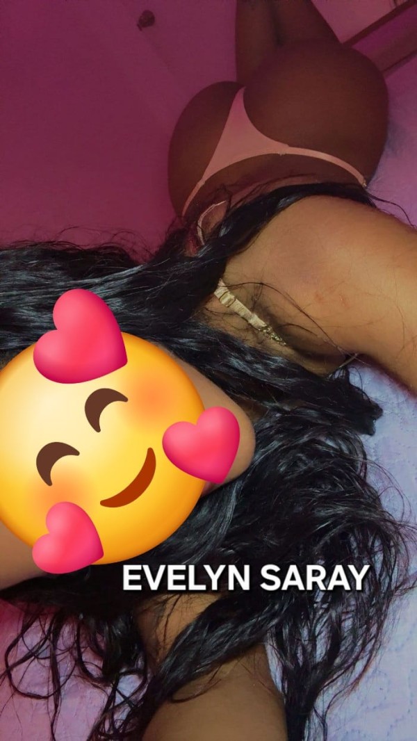 NOVEDAD EVELYN SEXO Y FIESTA A TOPE