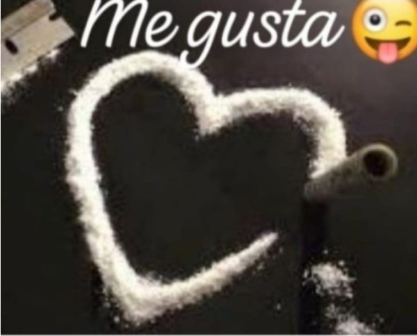 NOVEDAD EVELYN SEXO Y FIESTA A TOPE