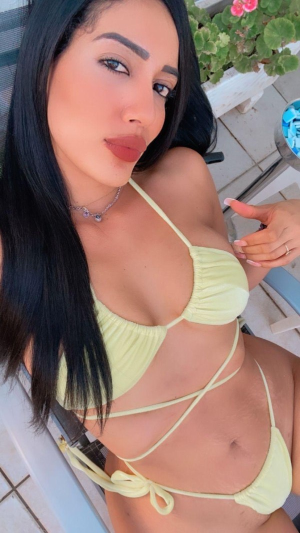 «LINA GUAPISIMA CALIENTE SEXY ATREVIDA – ARRECIFE LANZAROTE