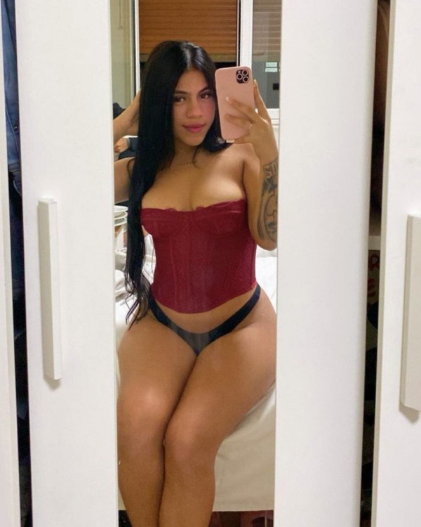 SWEET, HORNY & FUN. – YOUR FAVORITE ESCORT IN PALMA 24/7. FIESTERA.