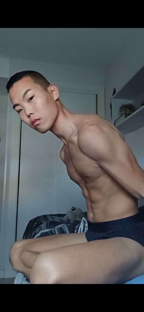 Chico de lujo asiático