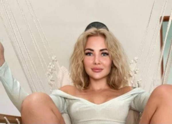 Española juguetona aguadulce