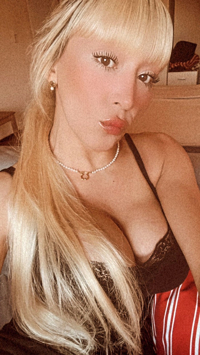 Vanesa te la pone tiesa