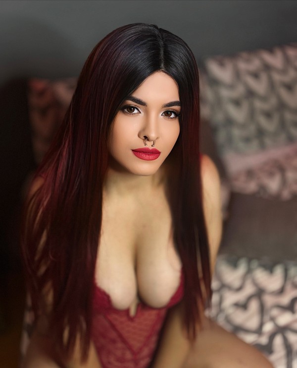 Si quieres algo discreto escríbeme