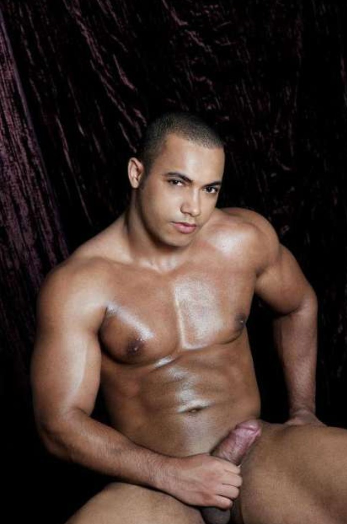 ARTURO CARIBEÑO WAPO.MASAJE-SEX.LECHERO