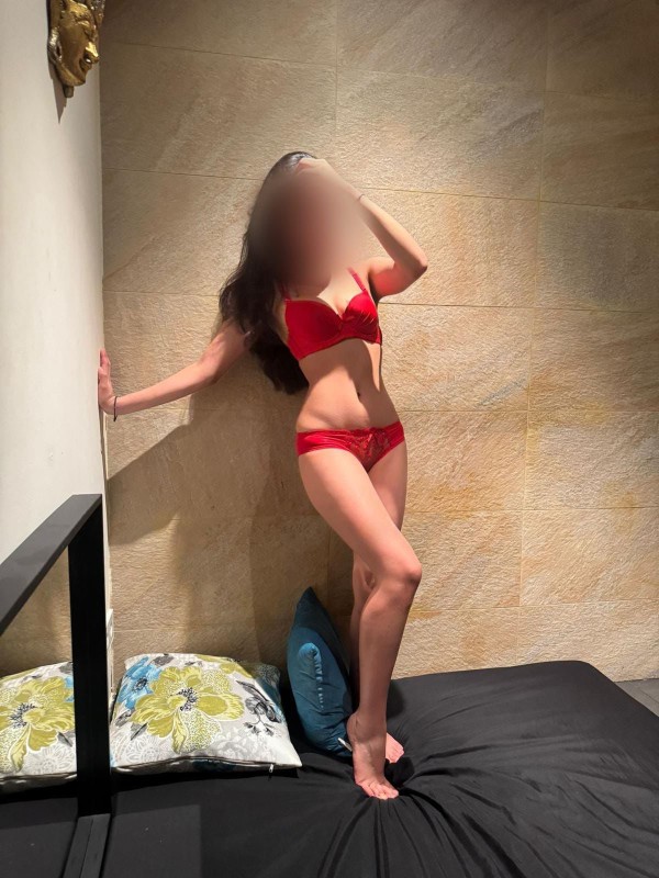 Manos de seda, muy cariñosa, Sol