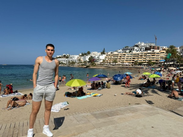 Santiago Scorts activo 20 cm de dotacion super complaciente fiestero.