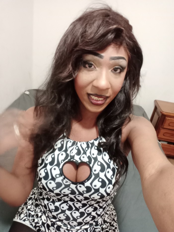 Ola soy gleicy una trans muy wapa