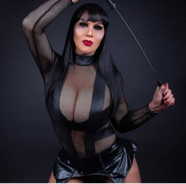 TÚ MEJOR ELECCIÓN DIOSA FEMENINA Y FIESTERA 24 H.