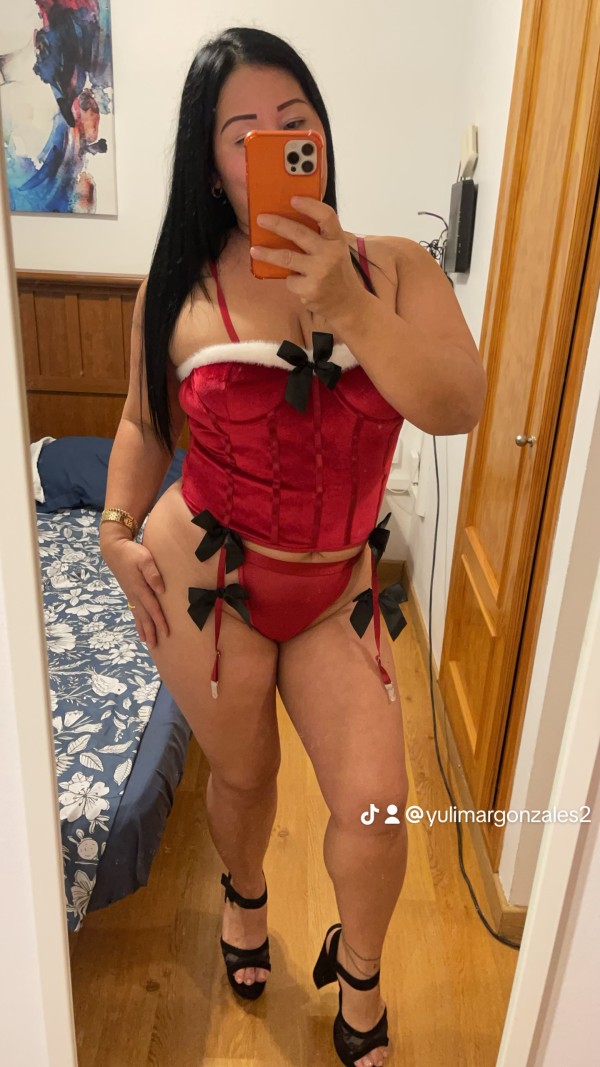 Victoria chica Fiestera