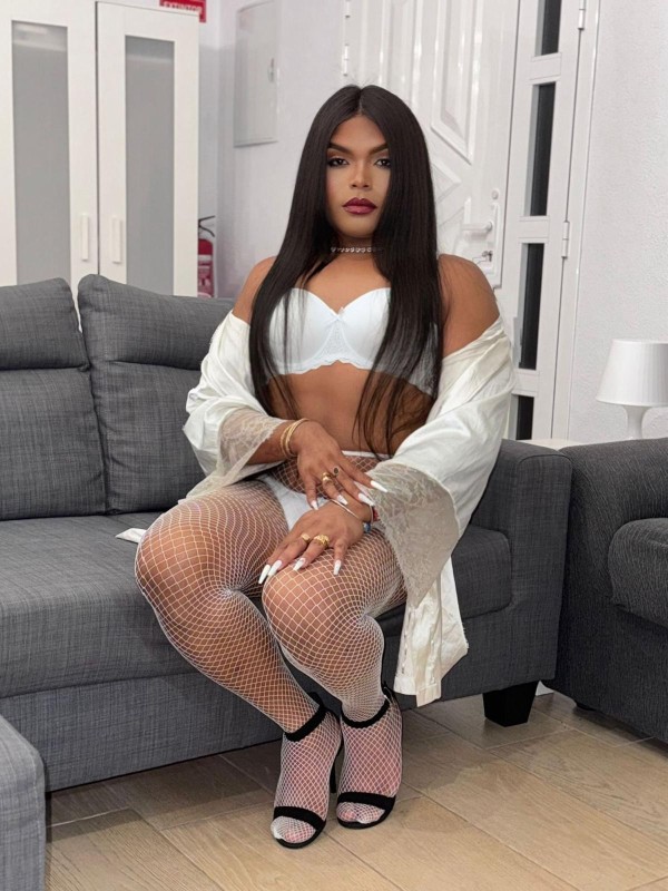 FUESTERA CAÑERA RECIEN LLEGADA PLAYA INGLES