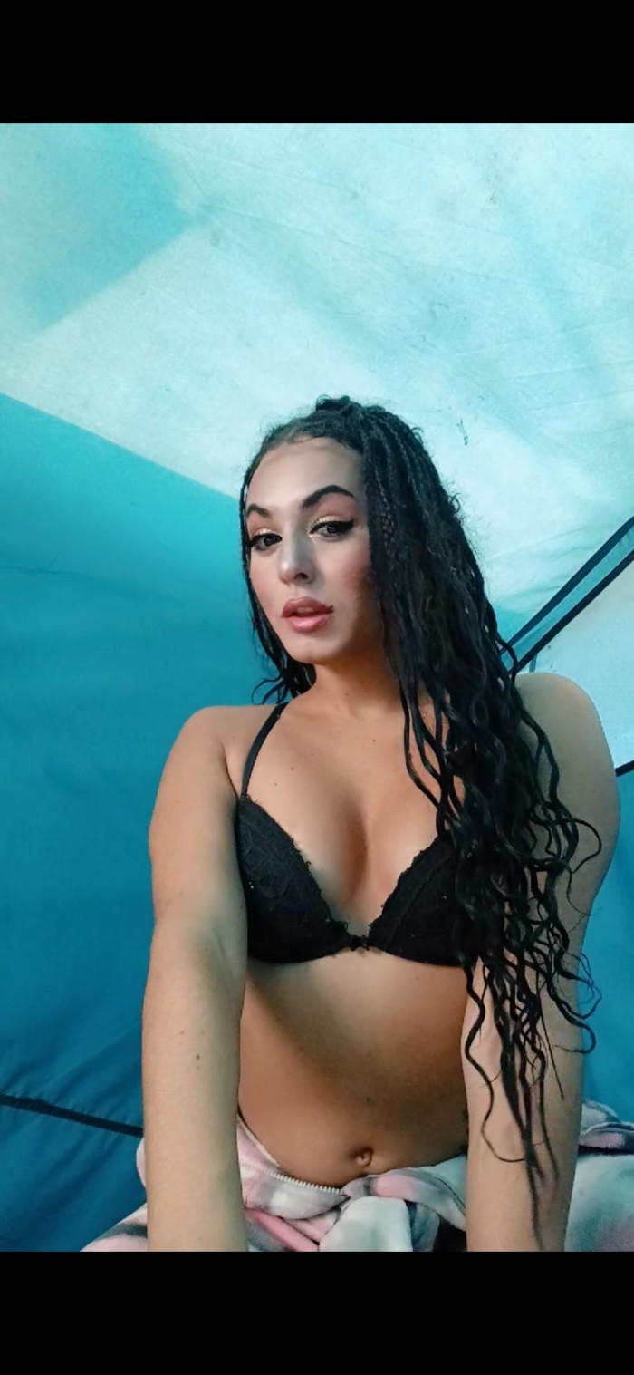 Nos vemos por cam ? Tengo contenido erotico!