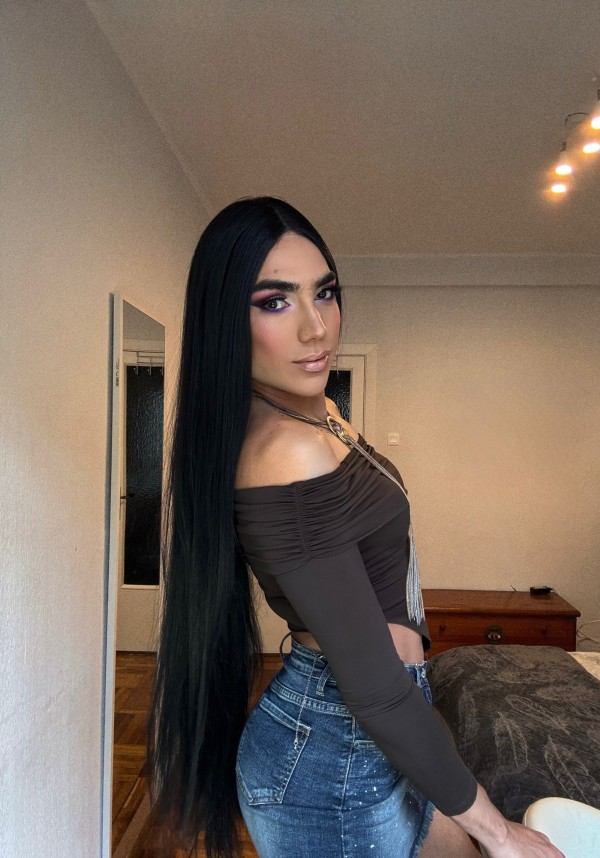 Pollona Extrovertida latina Gretta, cañera, morbosa besos y mas…