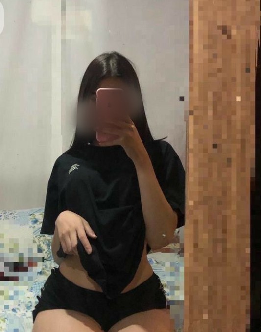 Melisa cariñosa y amorosa