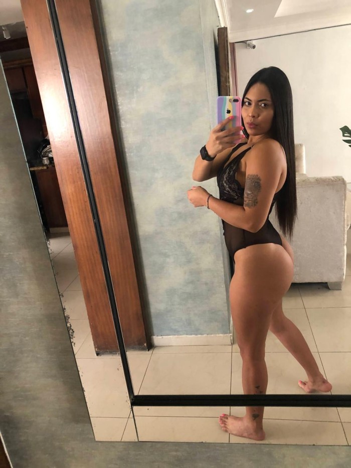 Sexy modelo Colombia 100% REAL