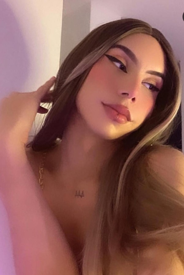 SHERMY TRANS EN TU ZONA bien cañera pollona fotos real sin engaños