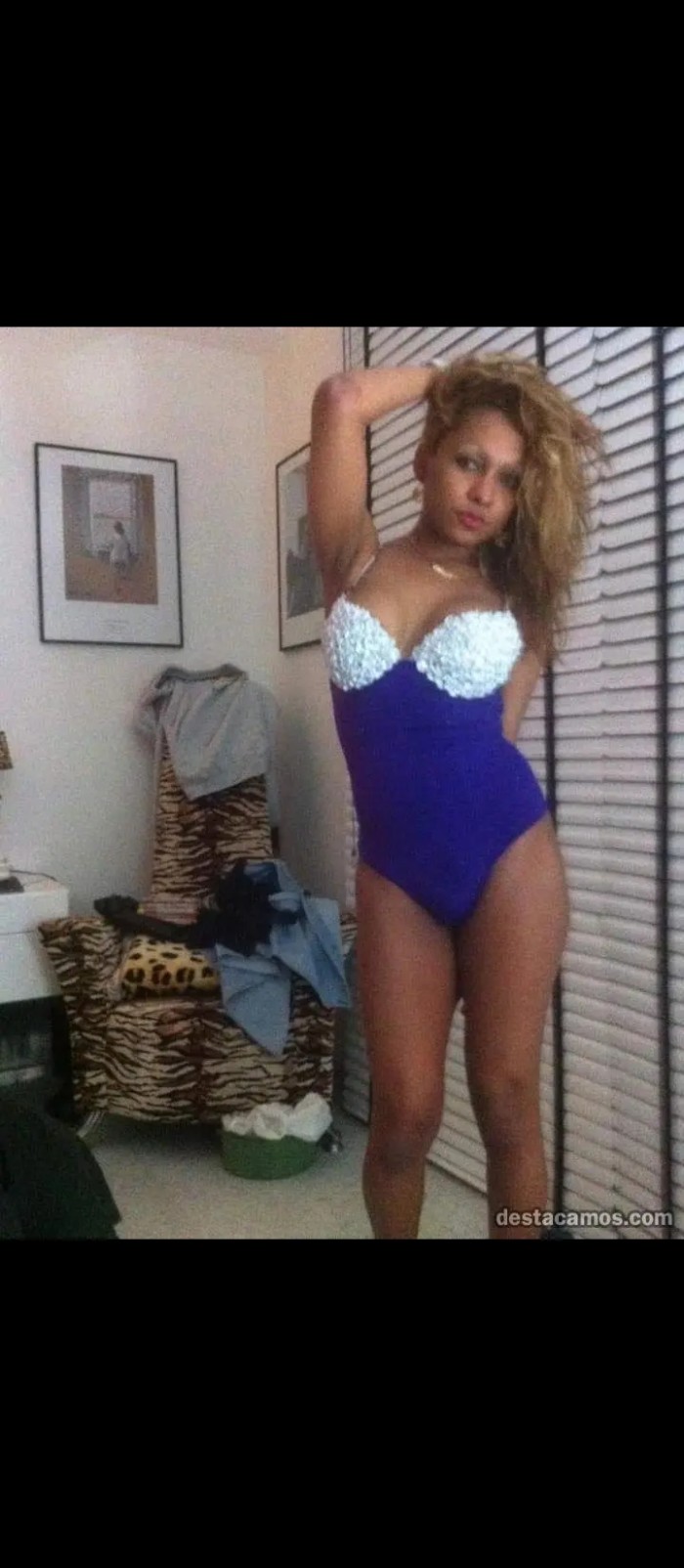 Travesti preciosa fiestera besucona