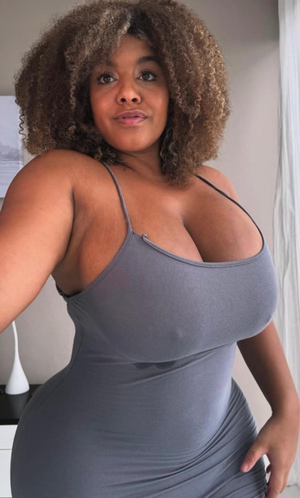 Yuli CAPRICHO EN LA CAMA