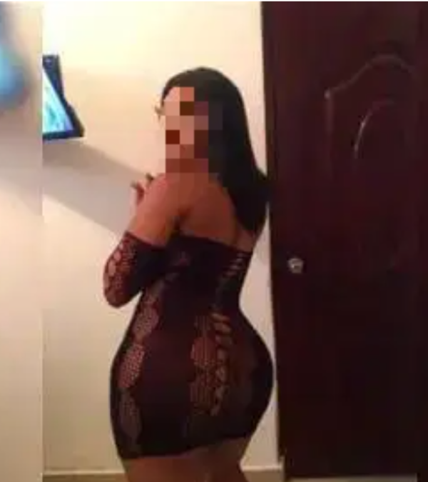 BRENDA CHICA CALIENTE